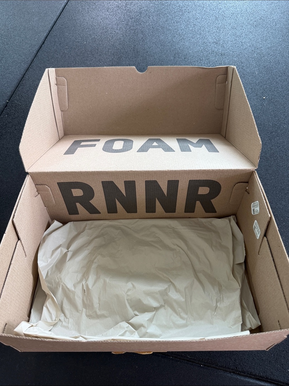 Yeezy Foam Runner - Picture 5 of 6